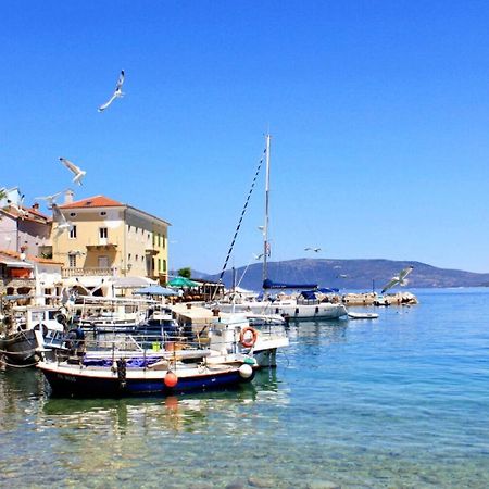 Apartments Griv - Close To The Sea Valun Esterno foto